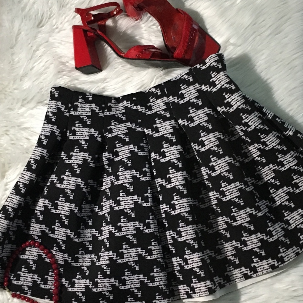 🛍Connection 18 Mini Skirt🛍